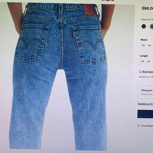 Levi’s wedgie straight jeans size 29